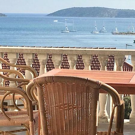 Apartmani Nina Šibenik Eksteriør billede