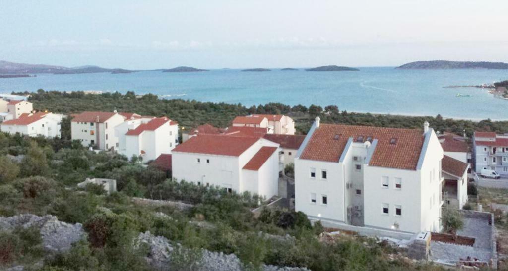 Apartmani Nina Šibenik Eksteriør billede