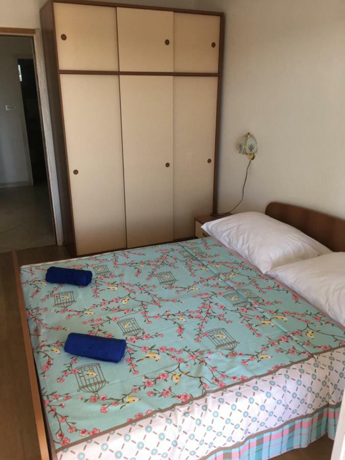Apartmani Nina Šibenik Eksteriør billede