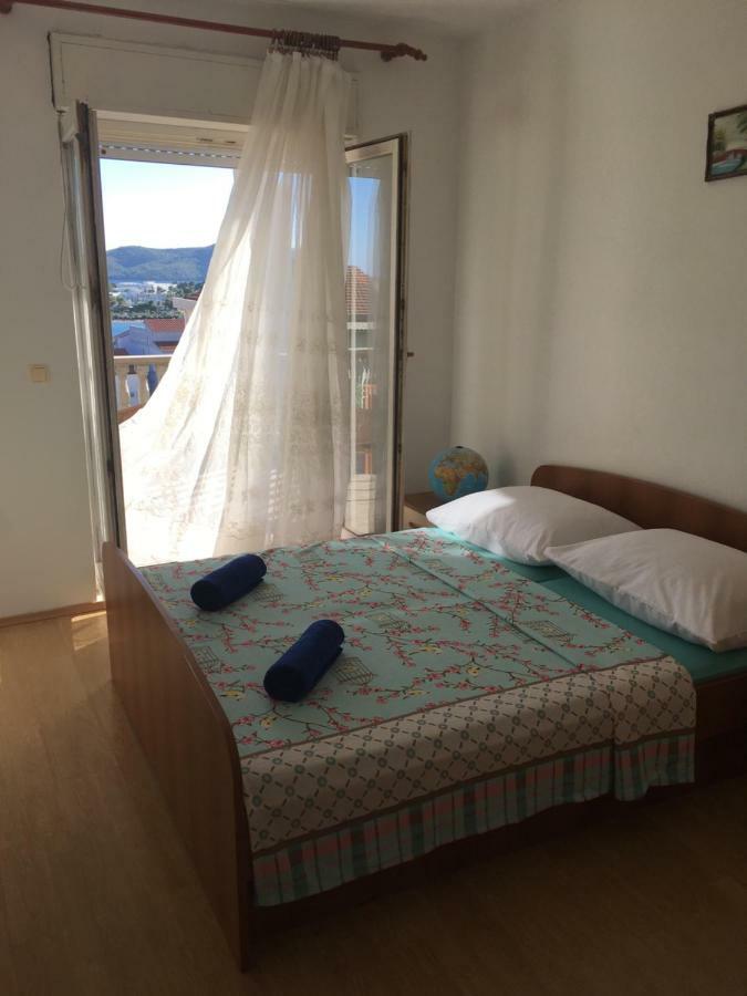 Apartmani Nina Šibenik Eksteriør billede