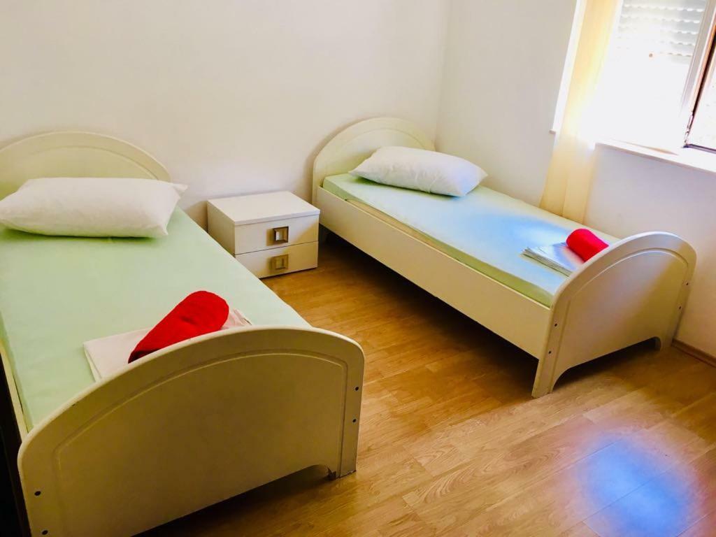Apartmani Nina Šibenik Eksteriør billede